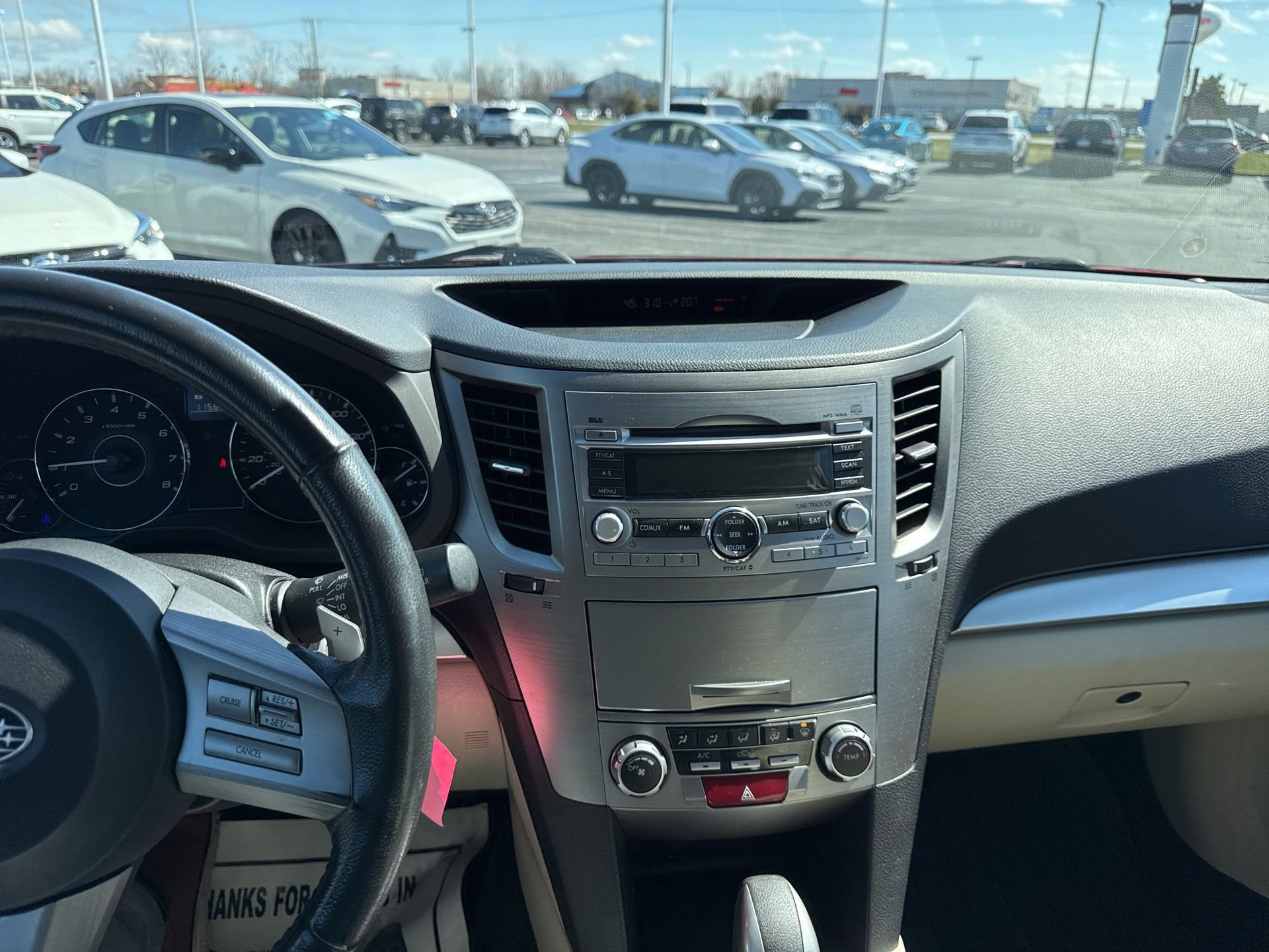 Used 2011 Subaru Outback 2.5i Premium image 11