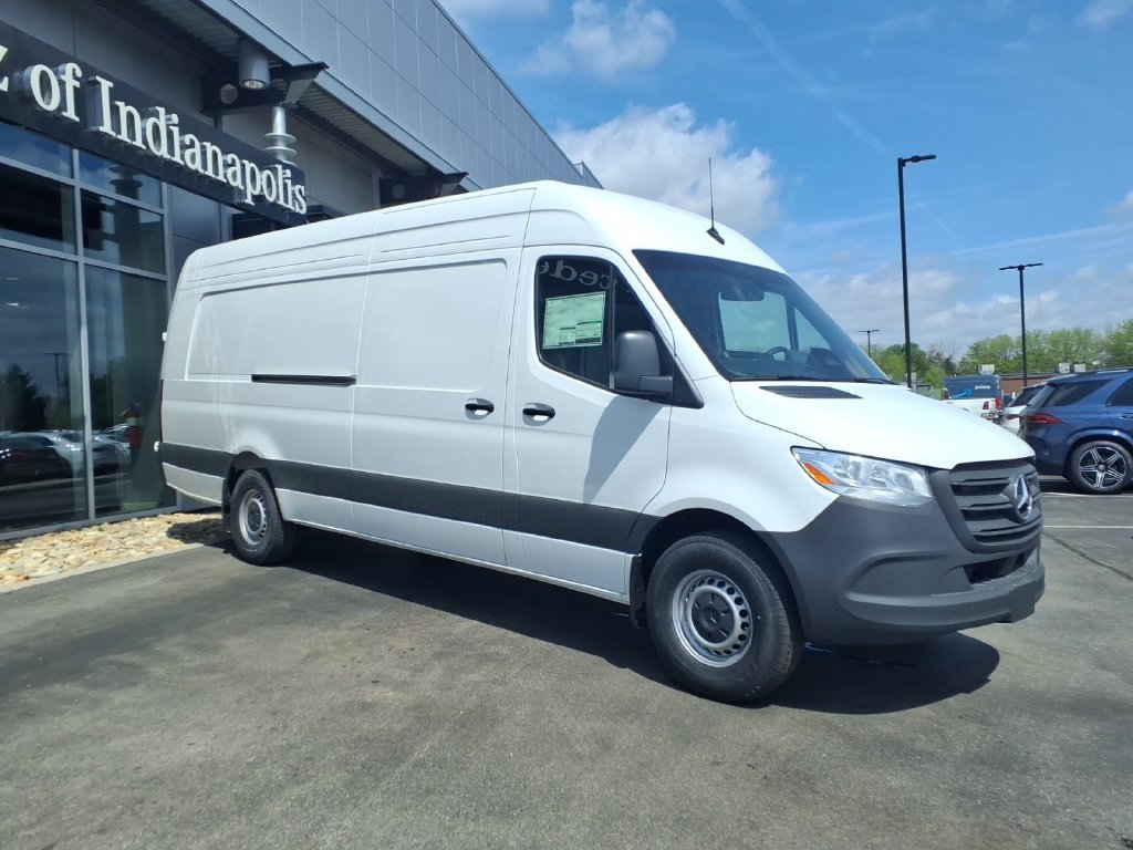 Used 2026 Mercedes-Benz Sprinter 2500 image 7