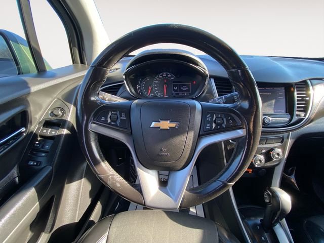 Used 2021 Chevrolet Trax LT w/ Driver Confidence Package image 12