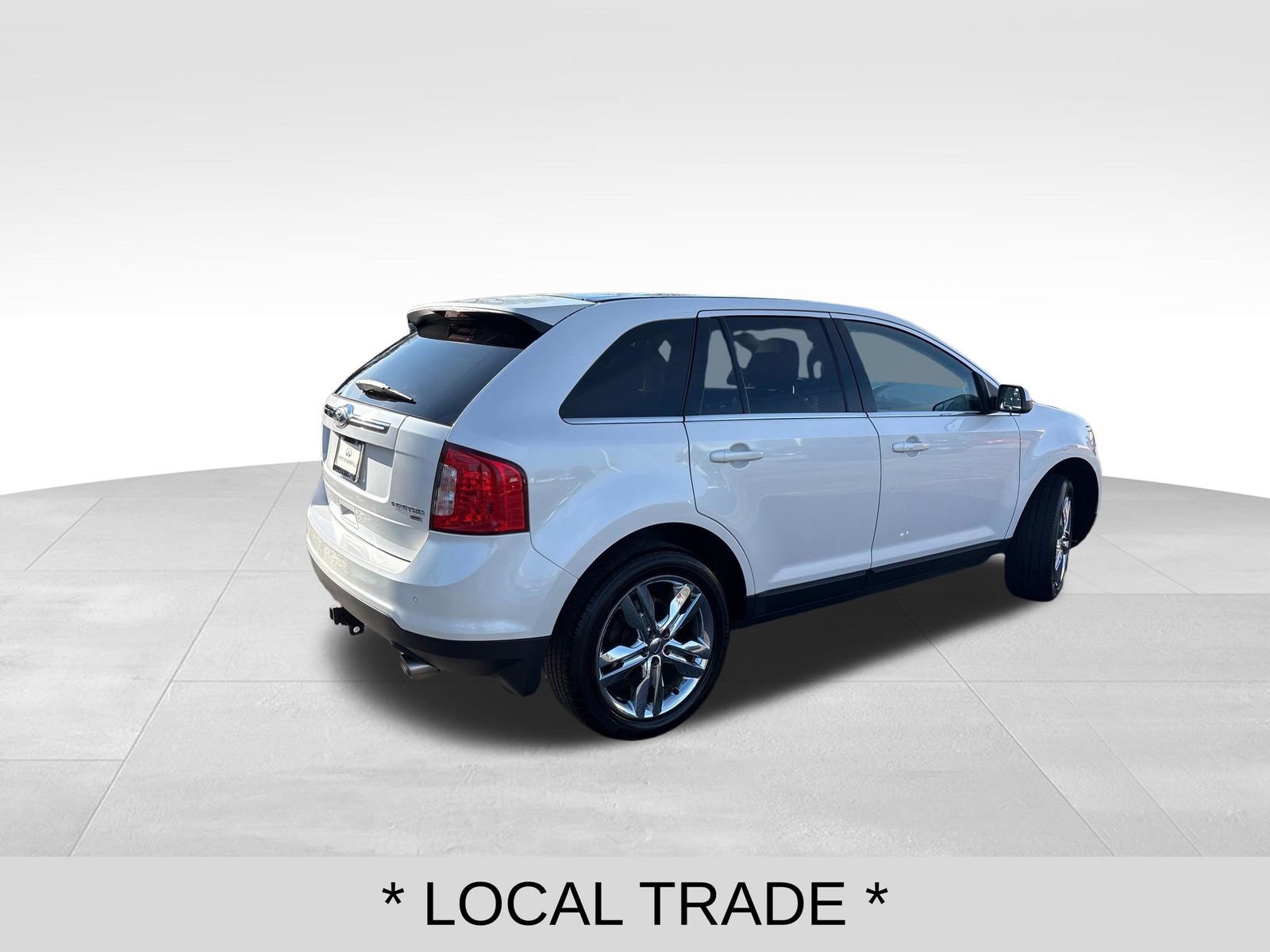 Used 2014 Ford Edge Limited w/ Equipment Group 301A AWD/4WD image 5