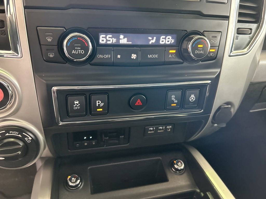 Used 2019 Nissan Titan PRO-4X w/ Pro-4x Convenience Package image 49