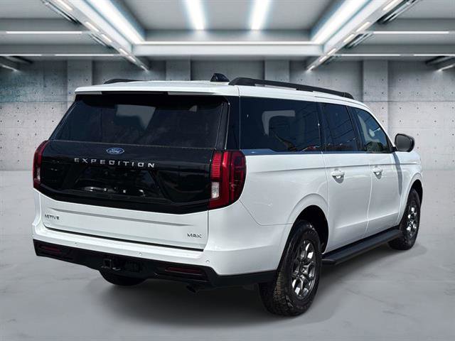 Used 2025 Ford Expedition Max Active AWD/4WD image 4