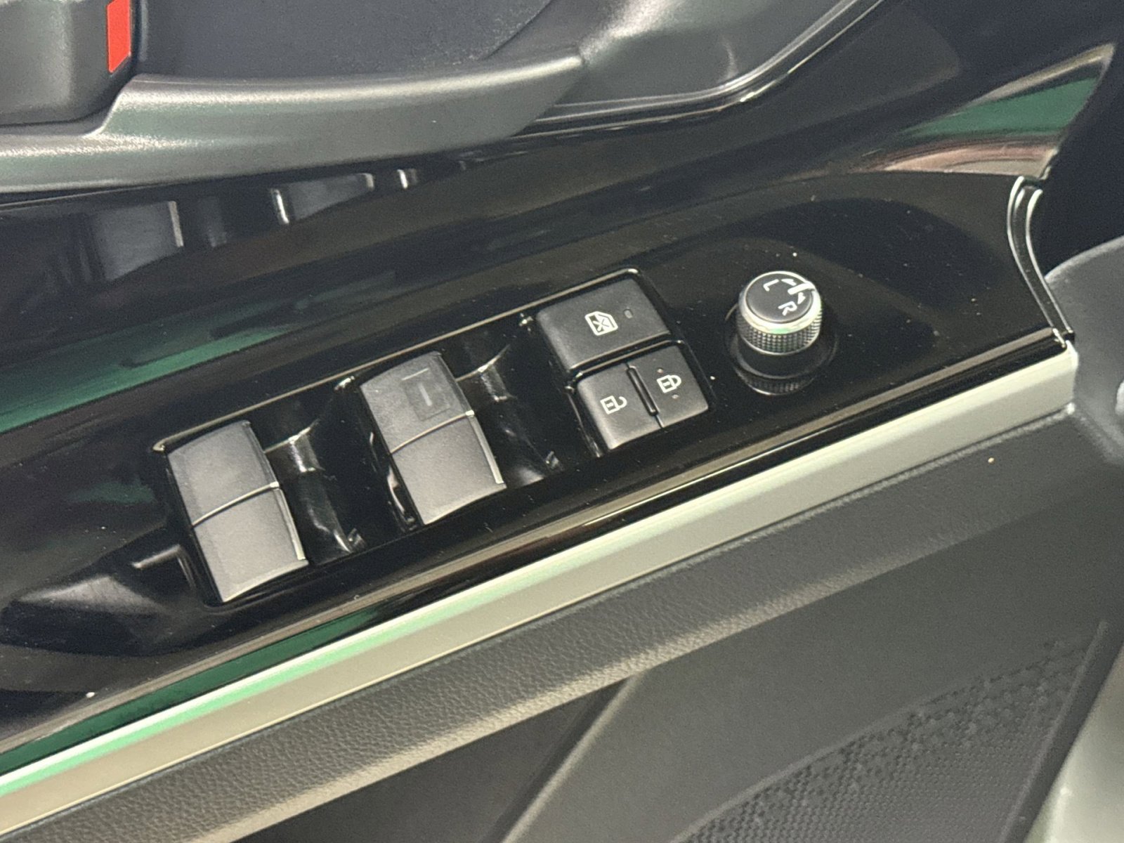 Used 2024 Toyota bZ4X Limited w/ Weather Package image 19