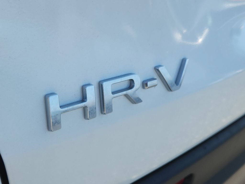 Used 2025 Honda HR-V Sport image 5