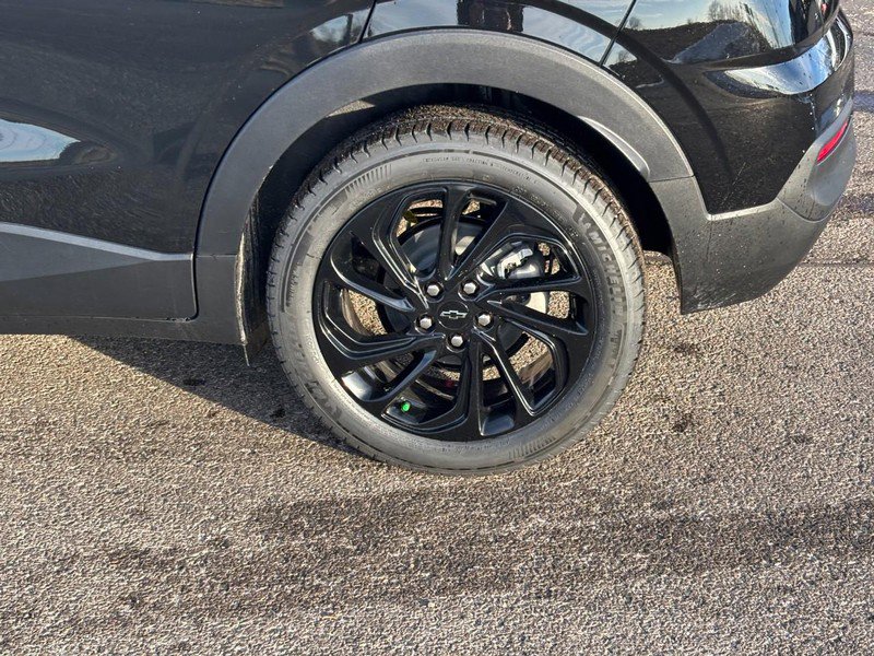 New 2027 Chevrolet Bolt RS image 4