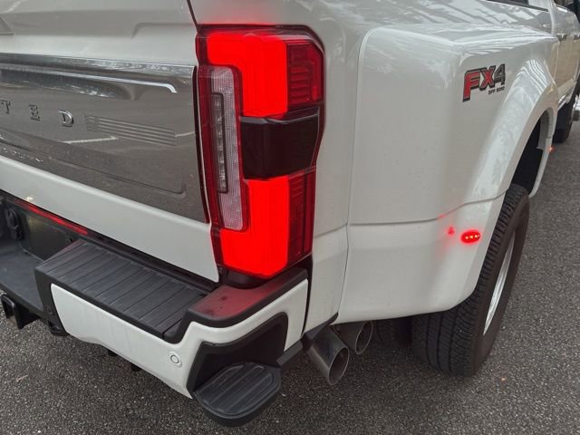 Used 2024 Ford F350 Limited w/ FX4 Off-Road Package image 14