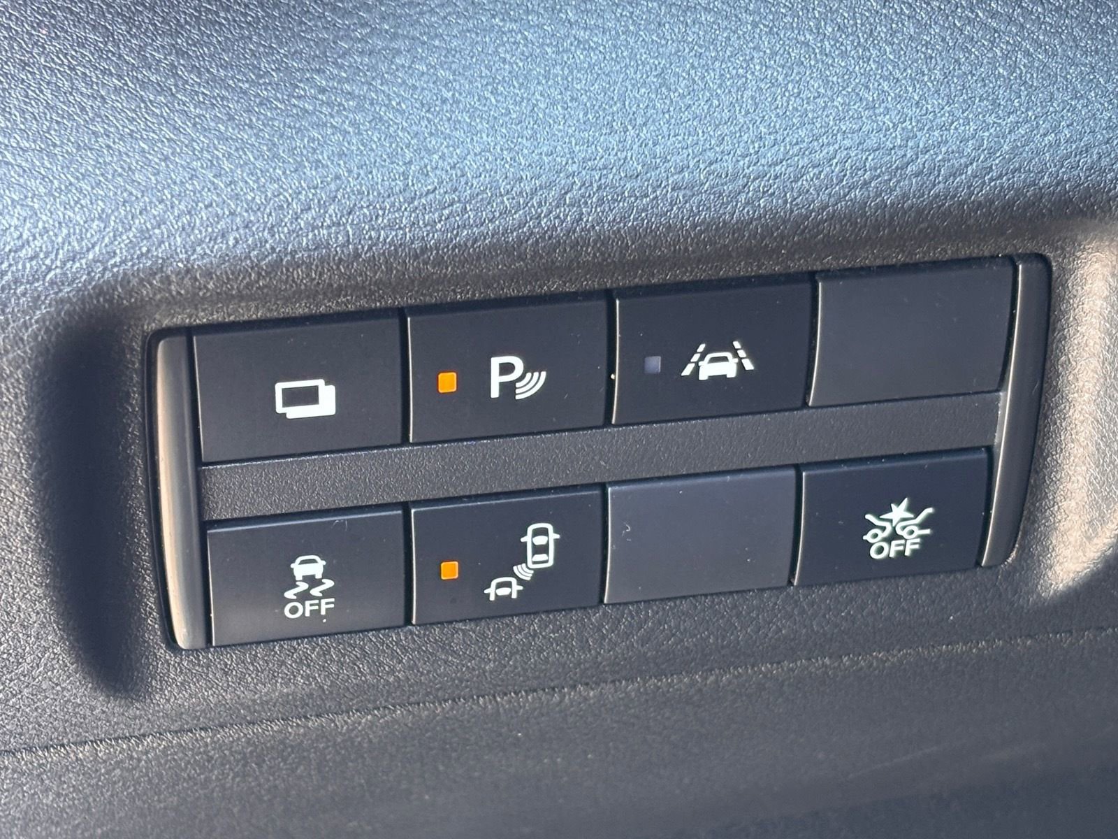 Used 2023 Nissan Kicks S FWD image 22