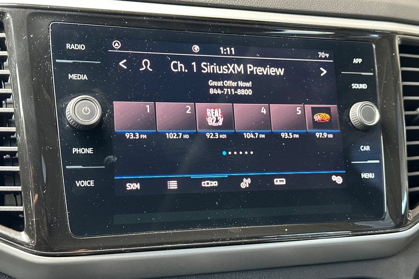 Used 2023 Volkswagen Atlas SE w/ Panoramic Sunroof Package FWD image 19