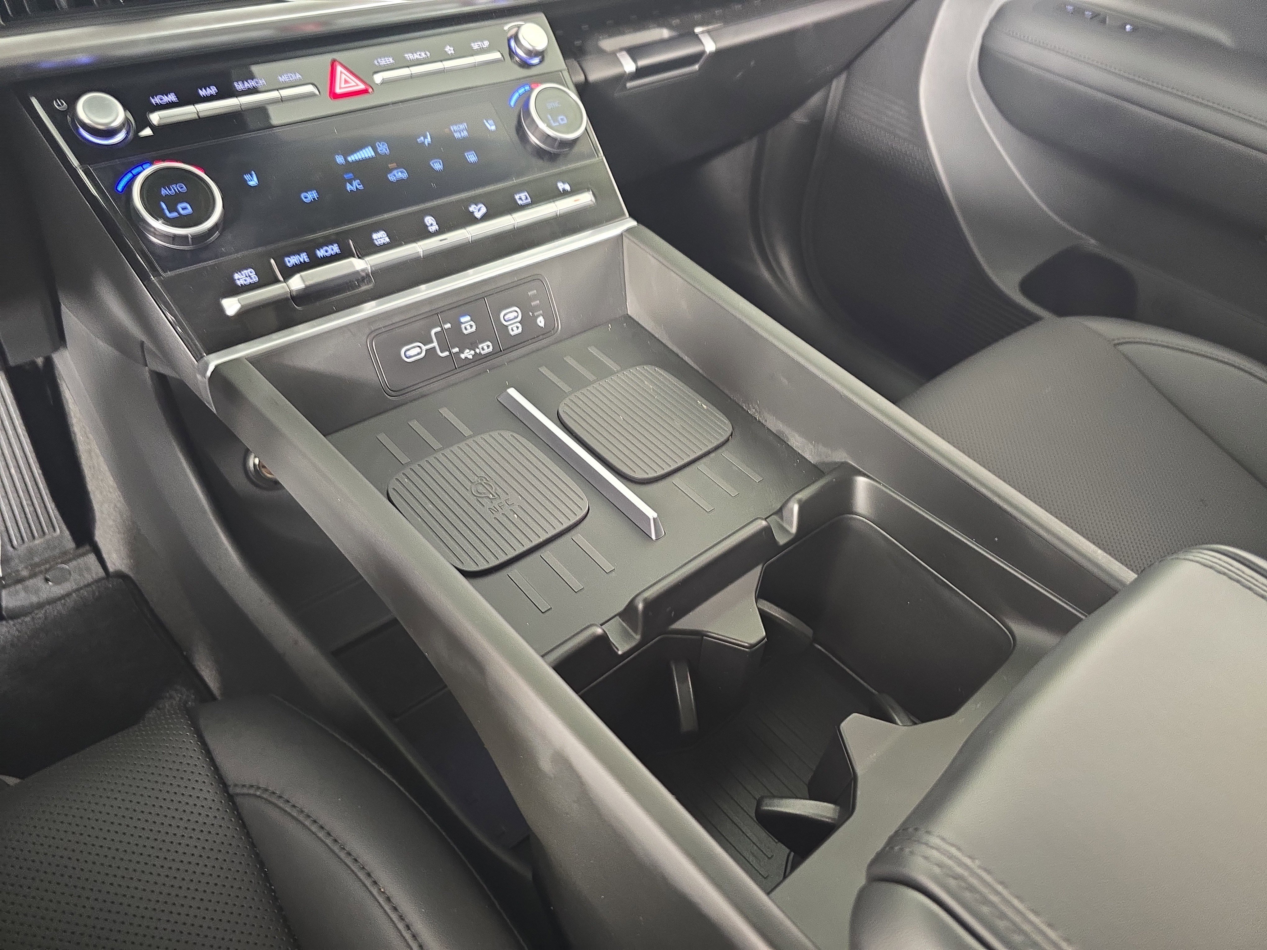 Used 2024 Hyundai Santa Fe XRT image 30