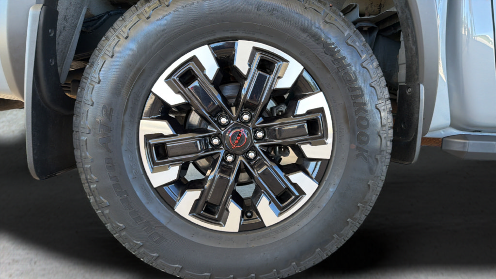 Certified 2023 Nissan Frontier PRO-4X w/ Pro Convenience Package AWD/4WD image 8