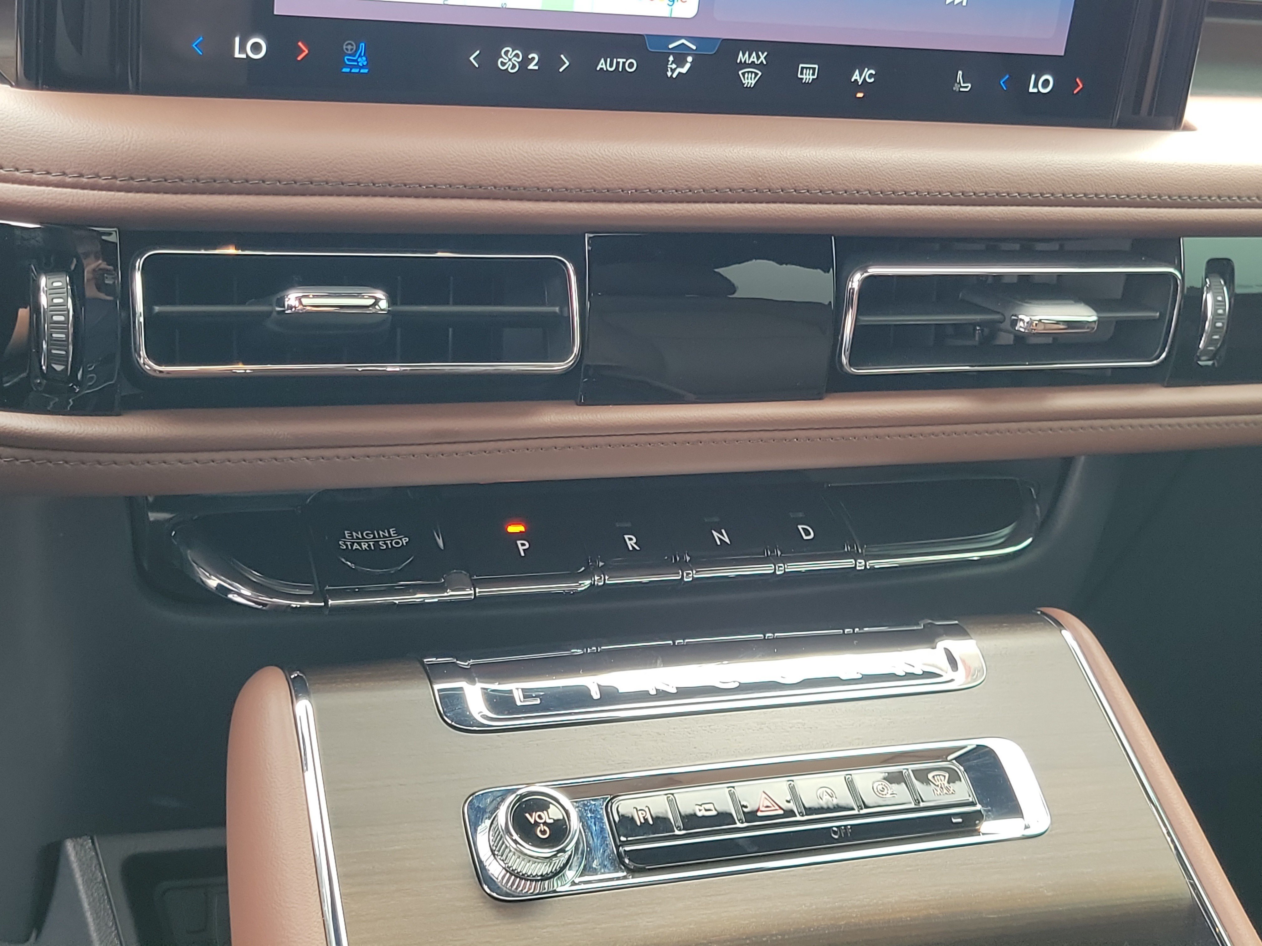 Used 2025 Lincoln Aviator Reserve w/ Illumination Package AWD/4WD image 27