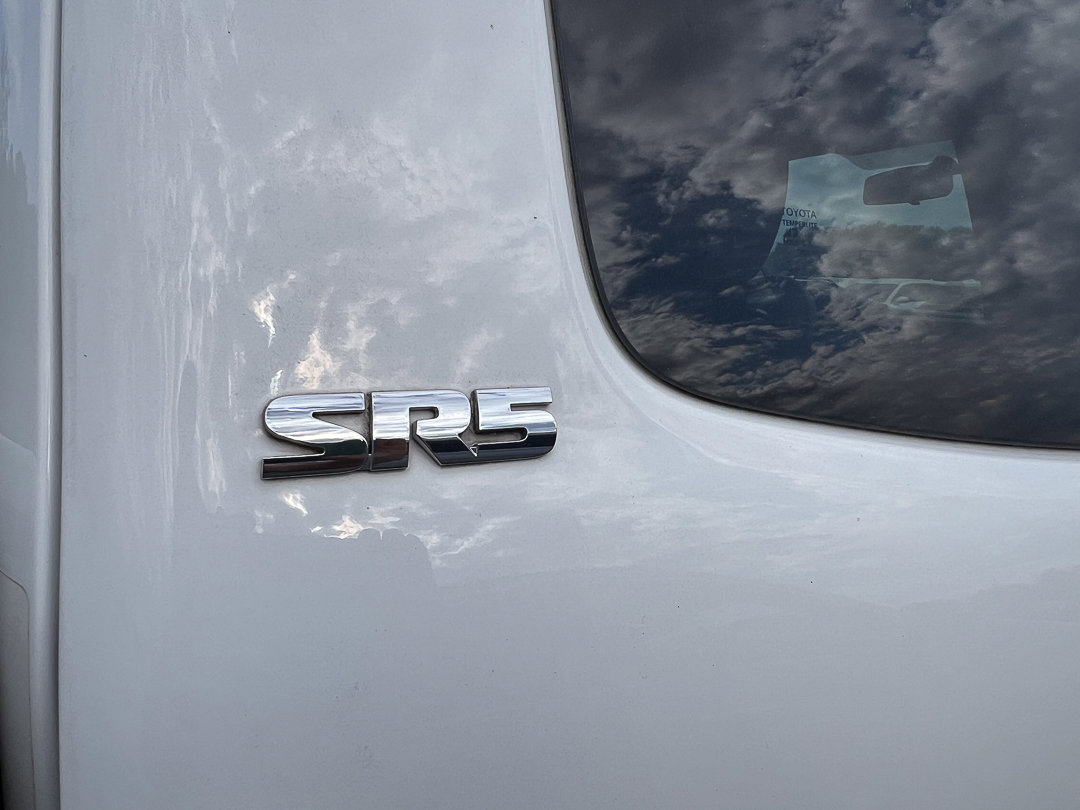 Used 2016 Toyota Tacoma SR5 RWD image 5