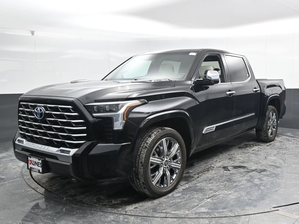 Used 2023 Toyota Tundra Capstone AWD/4WD image 9