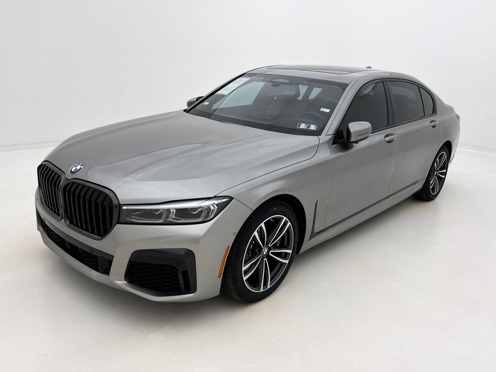 Certified 2022 BMW 740i xDrive w/ M Sport Package image 4
