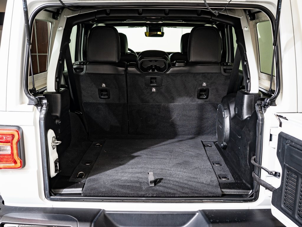 Used 2023 Jeep Wrangler Unlimited Rubicon 392 image 17