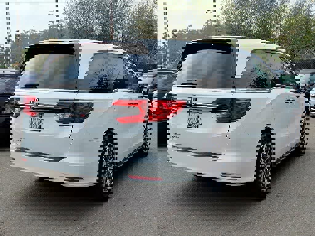 Certified 2022 Honda Odyssey EX-L image 4