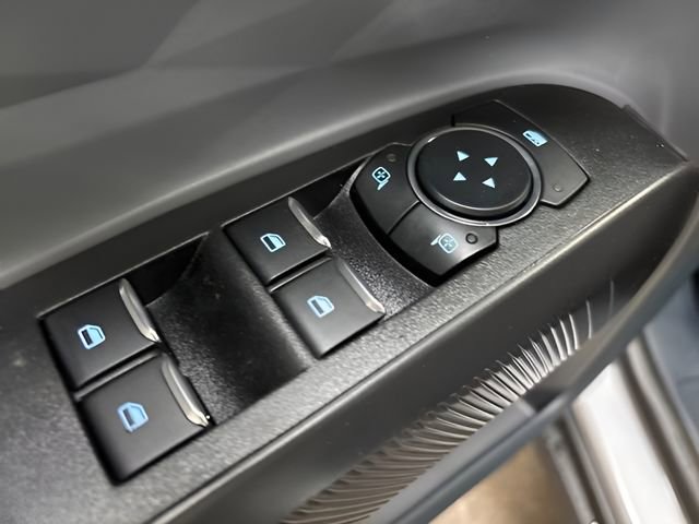 New 2025 Ford Maverick Lariat w/ Black Appearance Package image 11