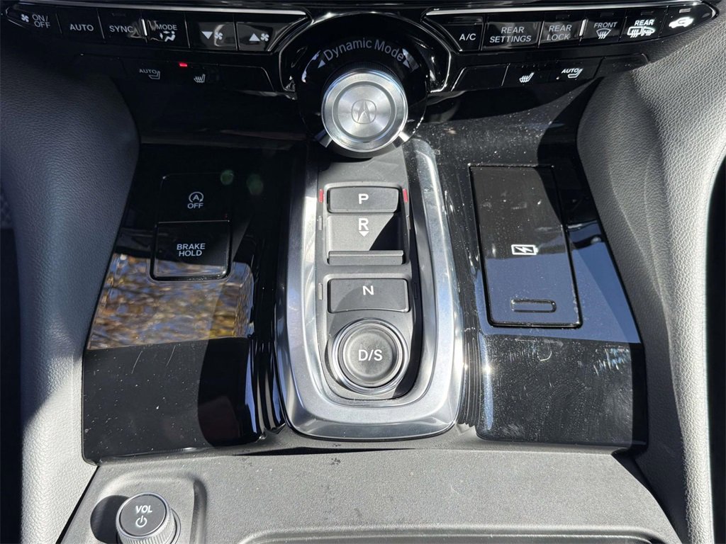 Certified 2025 Acura MDX SH-AWD image 19