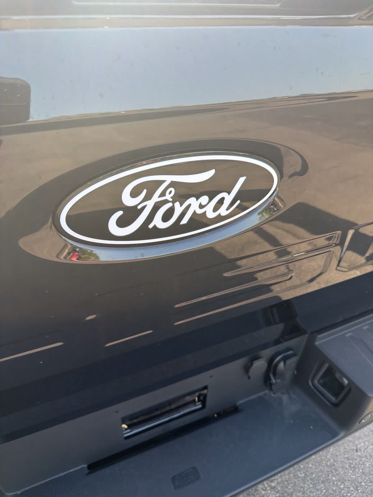 New 2026 Ford F150 XLT w/ Equipment Group 302A MID AWD/4WD image 14