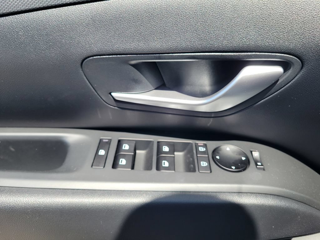 New 2026 Hyundai Tucson Blue SE AWD/4WD image 16