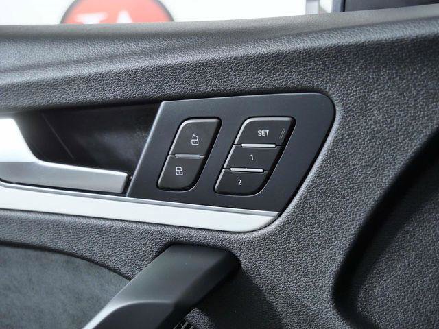 Used 2024 Audi Q5 e Premium Plus w/ Premium Plus Package AWD/4WD image 26
