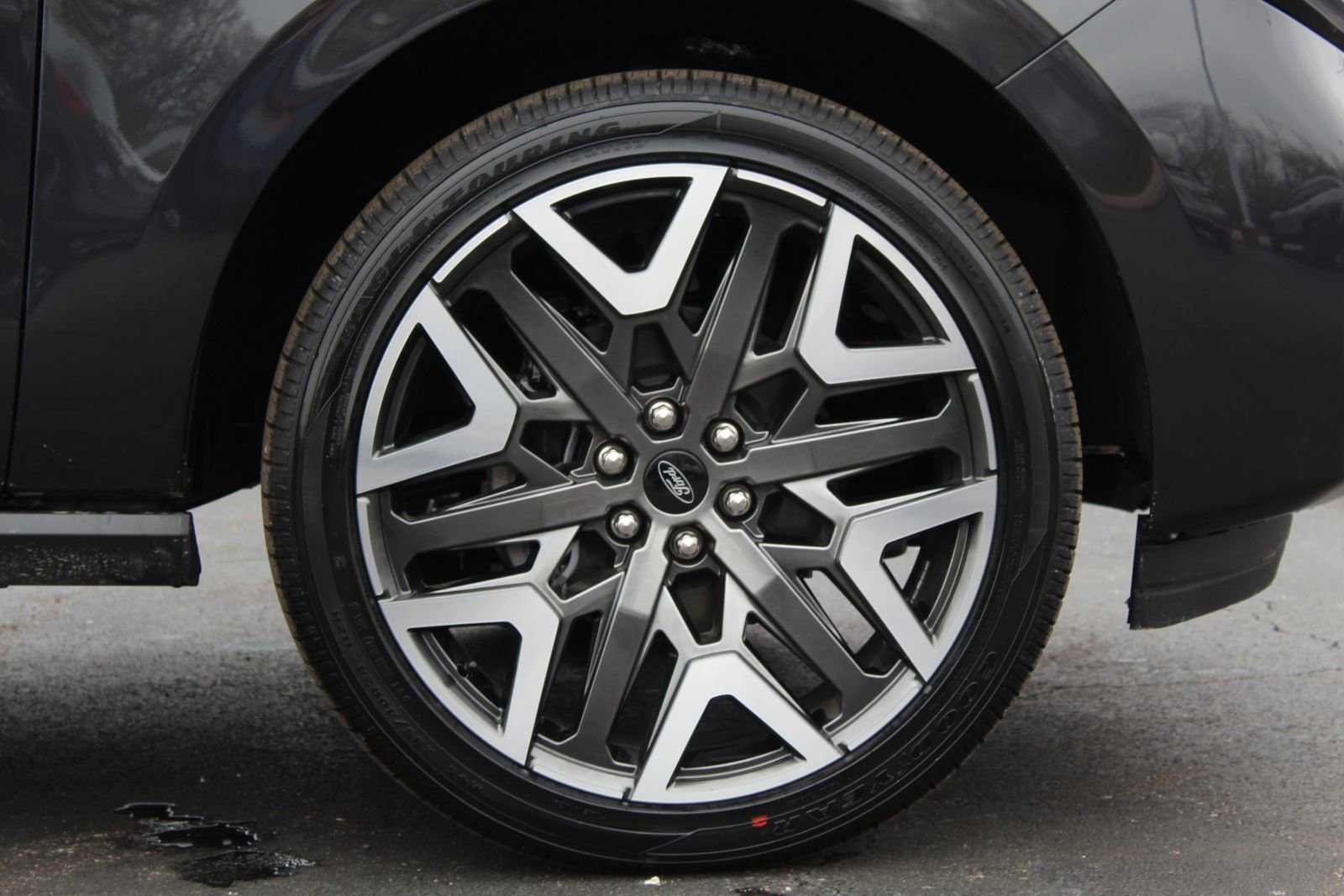 New 2026 Ford Expedition Platinum w/ Platinum Ultimate Package image 27