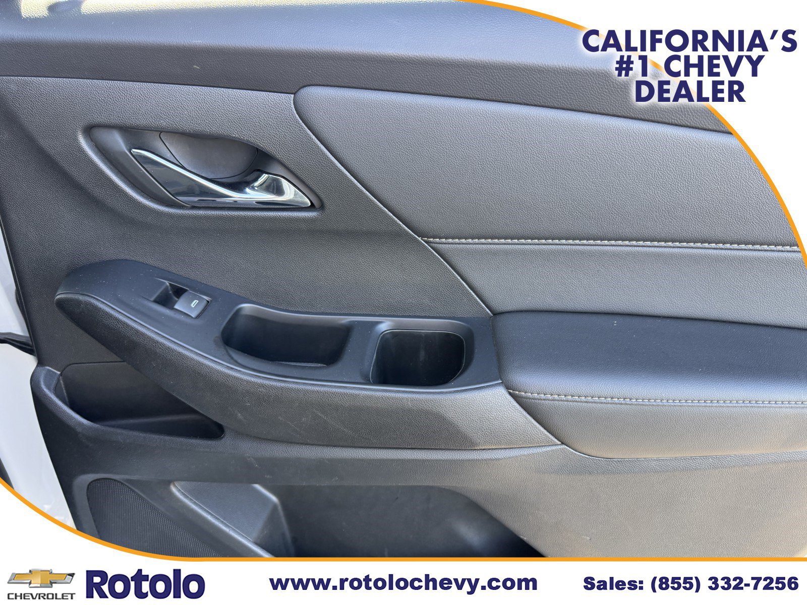 Used 2023 Chevrolet Traverse LT w/ LT Premium Package FWD image 12