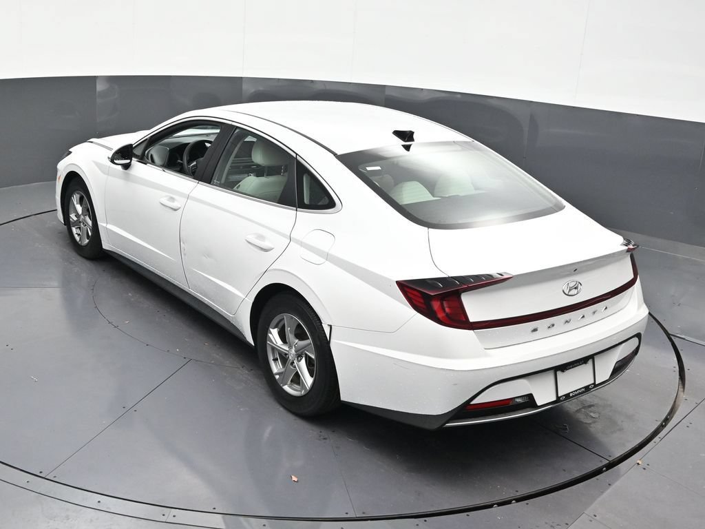 Used 2022 Hyundai Sonata SE w/ Preferred Accessory Package FWD image 18