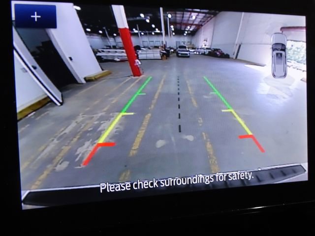 Used 2023 Ford Explorer Limited image 10