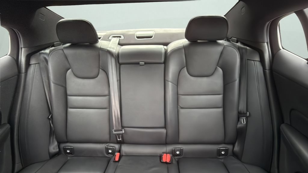 Used 2023 Volvo S60 T8 Plus w/ Climate Package AWD/4WD image 12