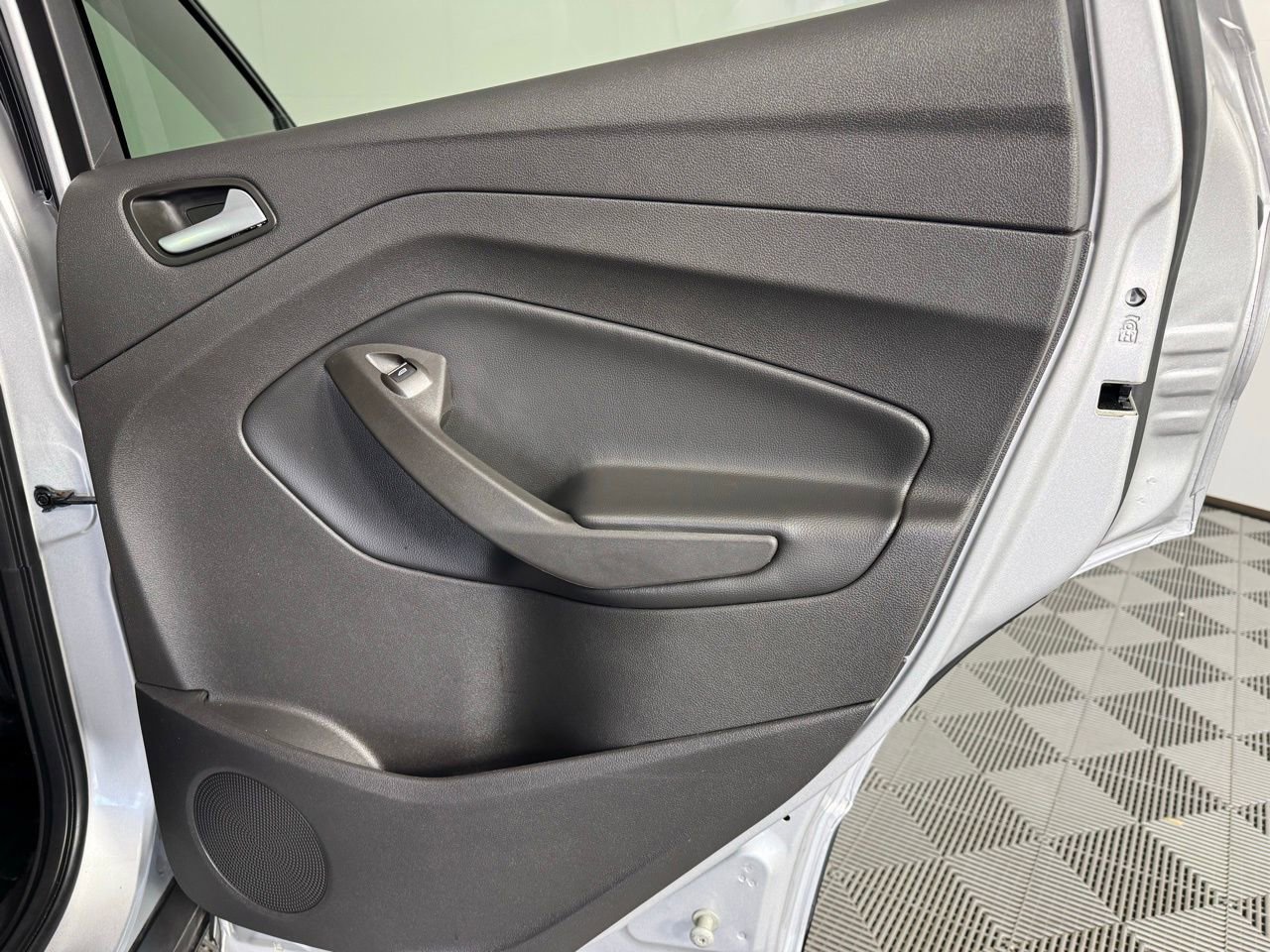 Used 2018 Ford Escape SEL image 42