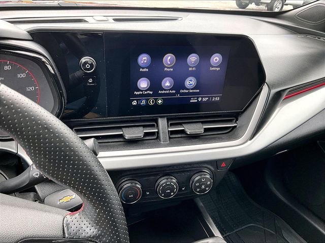 Used 2025 Chevrolet Trax RS image 18