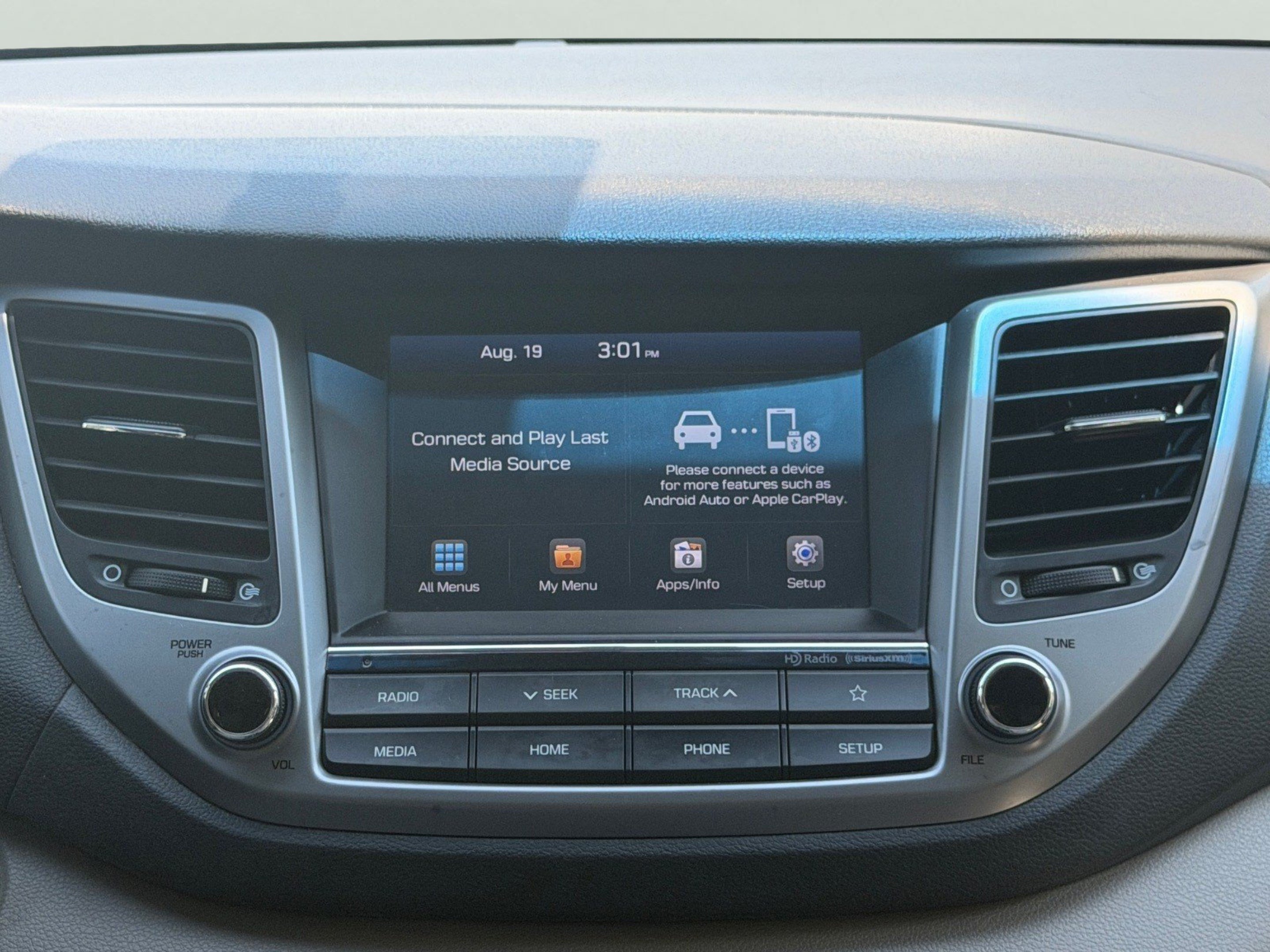 Used 2018 Hyundai Tucson Value AWD/4WD image 19