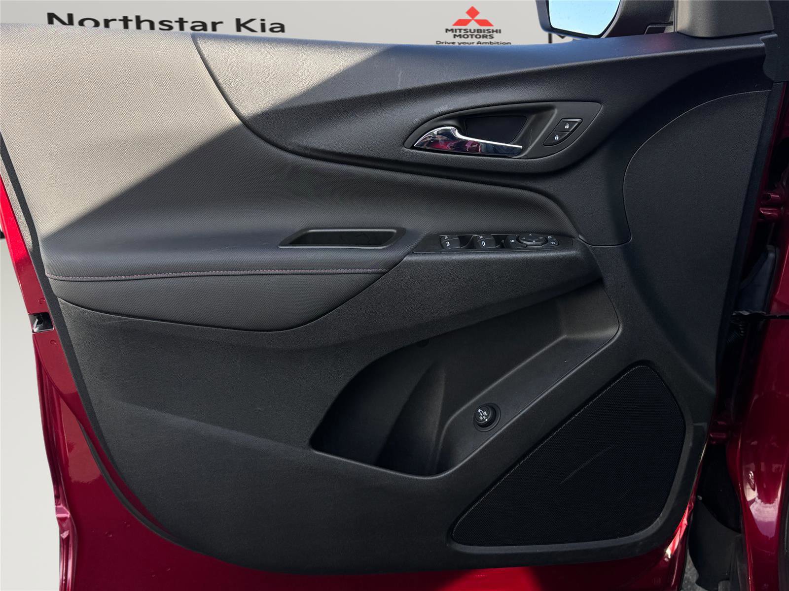 Used 2023 Chevrolet Equinox RS image 24