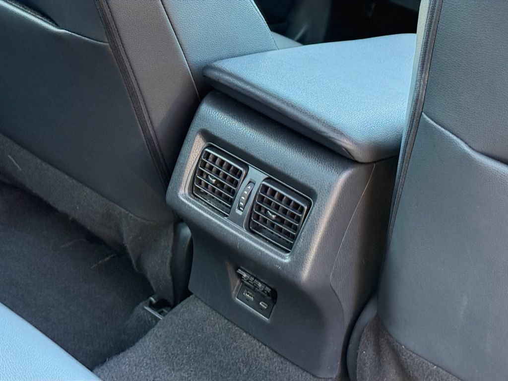 Certified 2025 Toyota Camry SE FWD image 21
