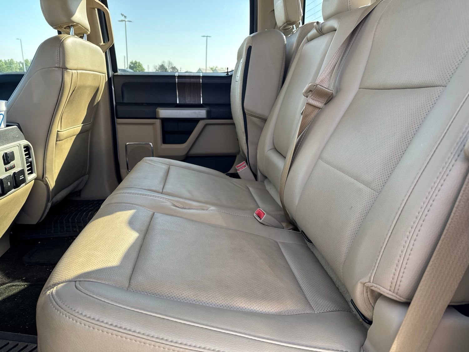 Used 2017 Ford F150 Lariat w/ Equipment Group 502A Luxury RWD image 9