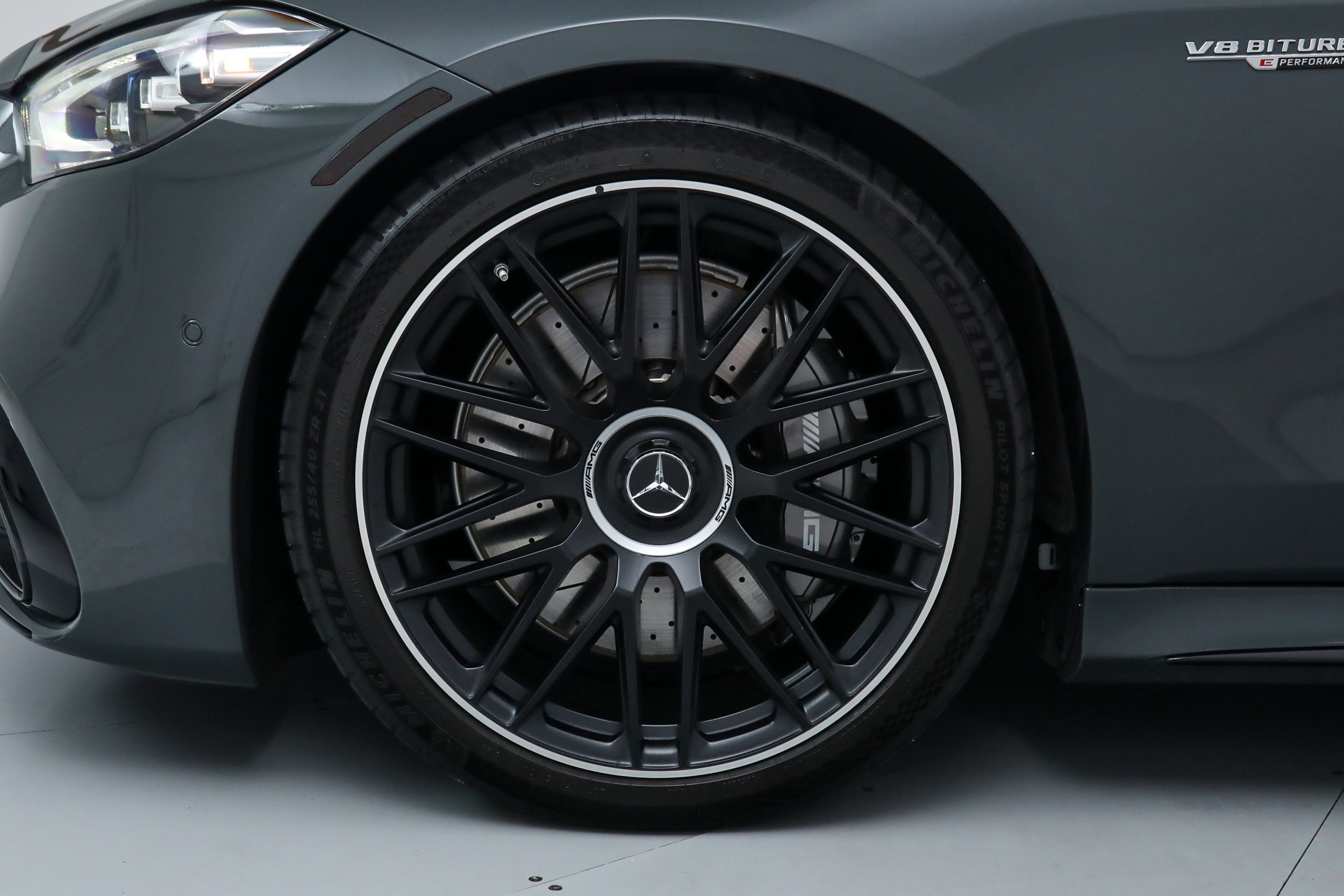 Used 2025 Mercedes-Benz S 63 AMG S image 44