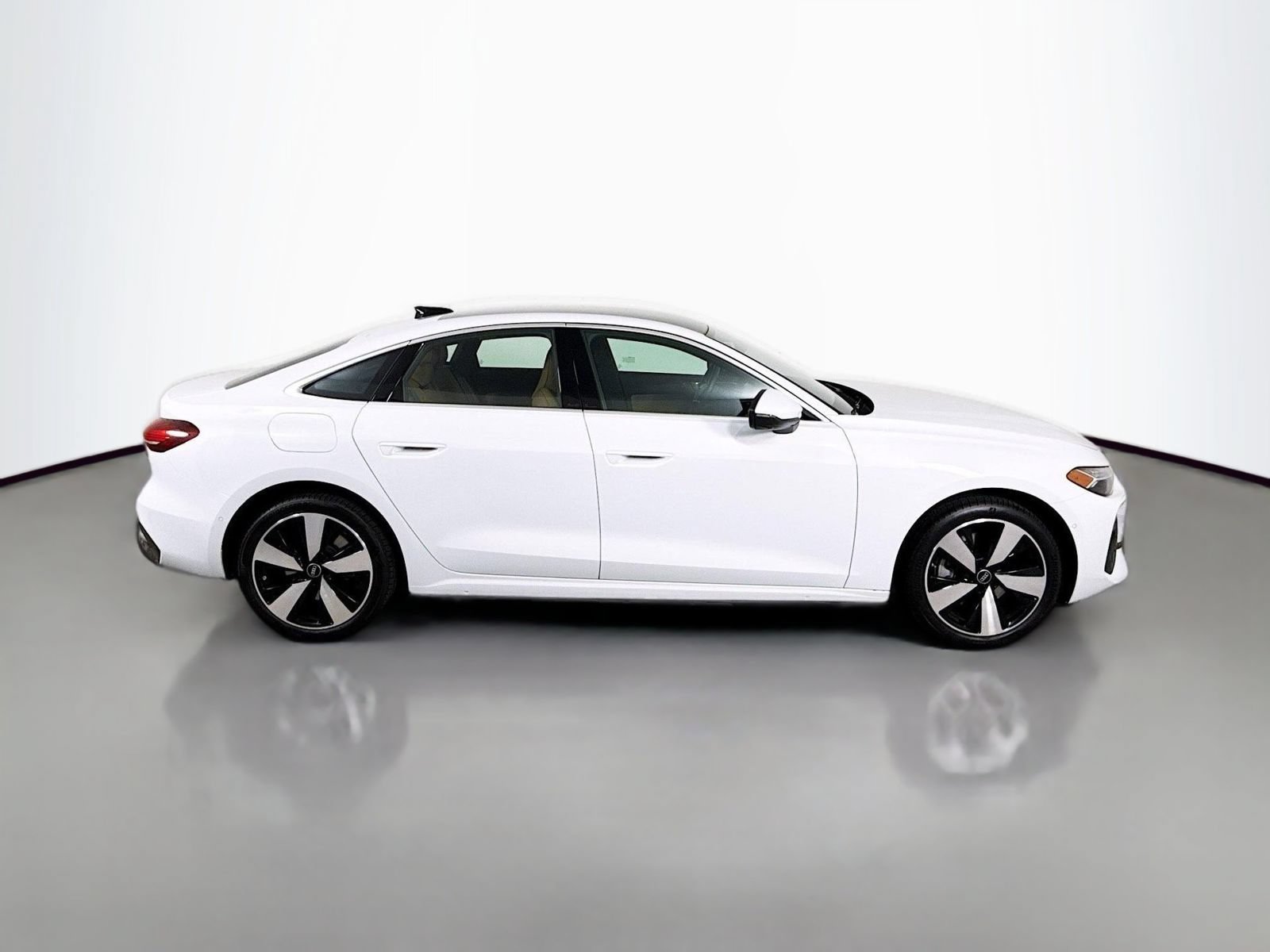Used 2025 Audi A5 2.0T Premium Plus w/ Premium Plus AWD/4WD image 8