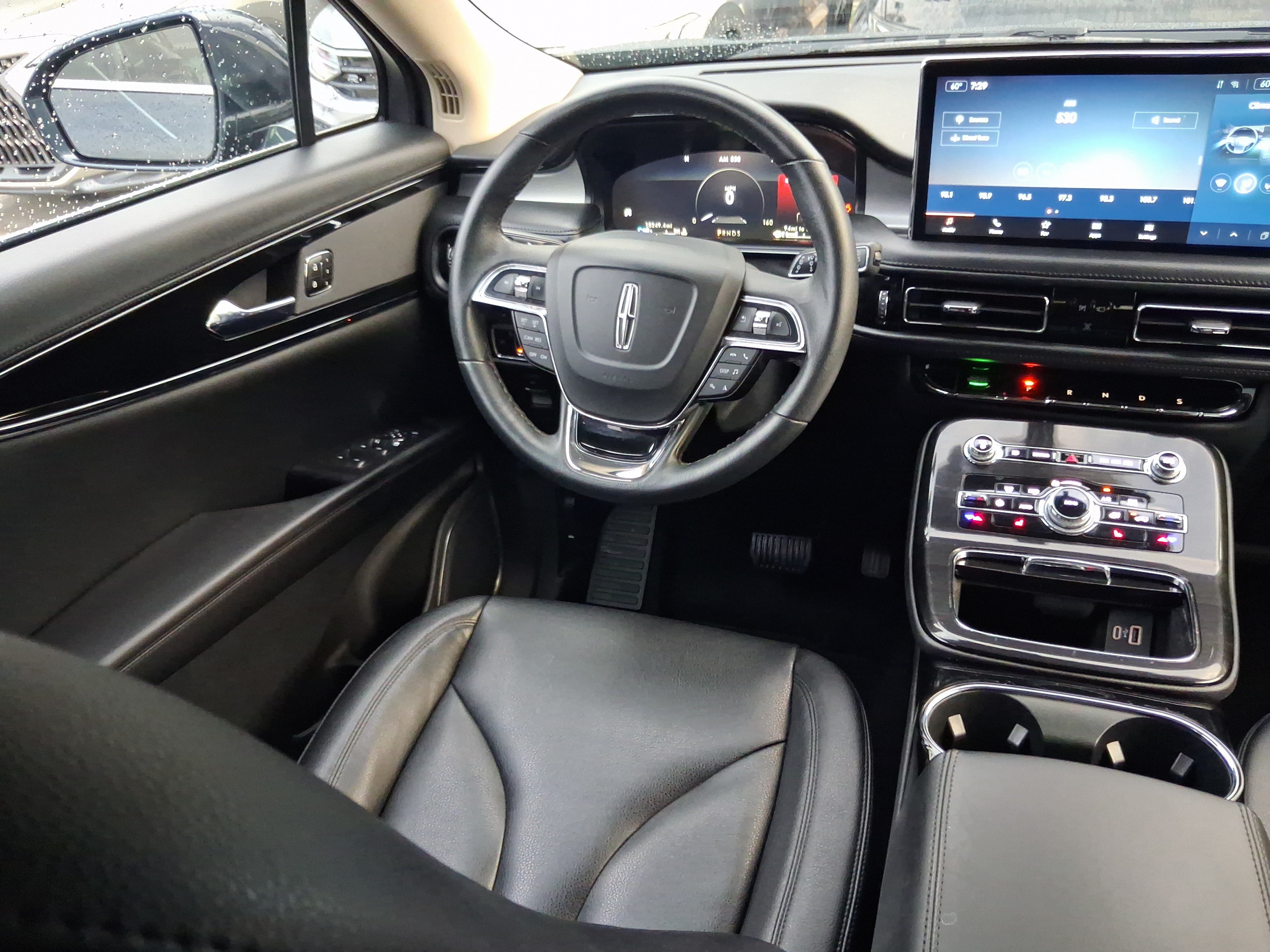 Certified 2023 Lincoln Nautilus AWD image 8