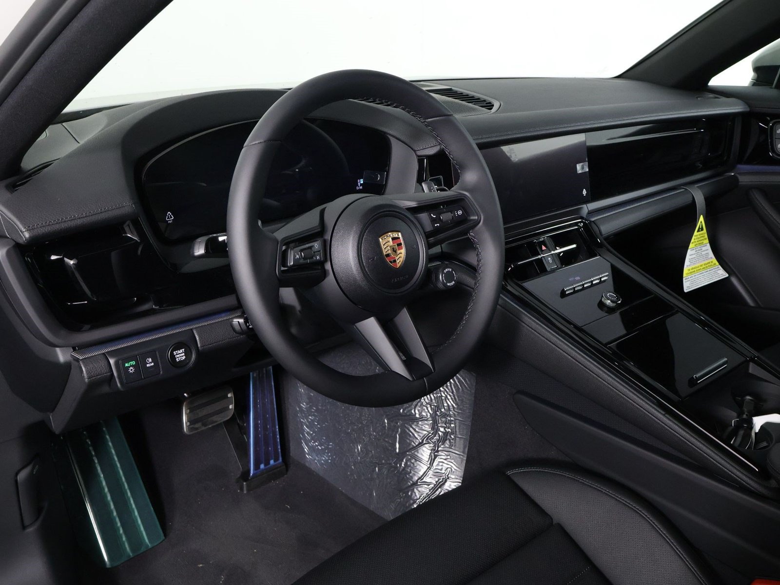 New 2026 Porsche Panamera RWD image 4