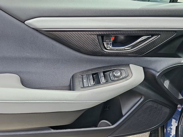 Certified 2025 Subaru Outback Premium AWD/4WD image 13