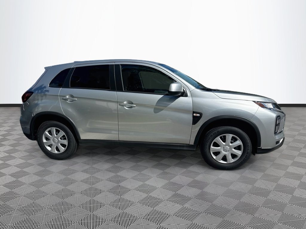 New 2027 Mitsubishi Outlander Sport FWD image 4