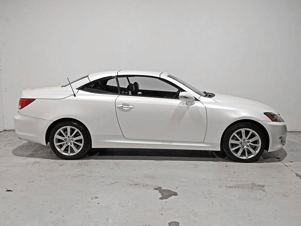 Used 2010 Lexus IS 250C RWD image 7