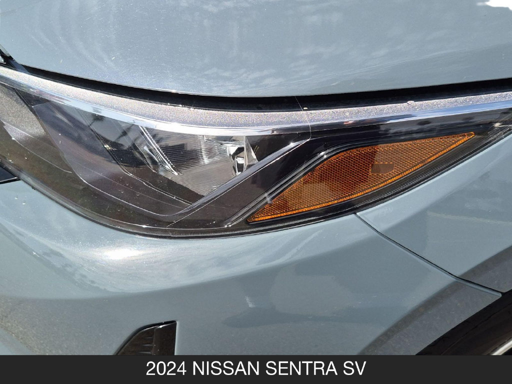 Used 2024 Nissan Sentra SV FWD image 10