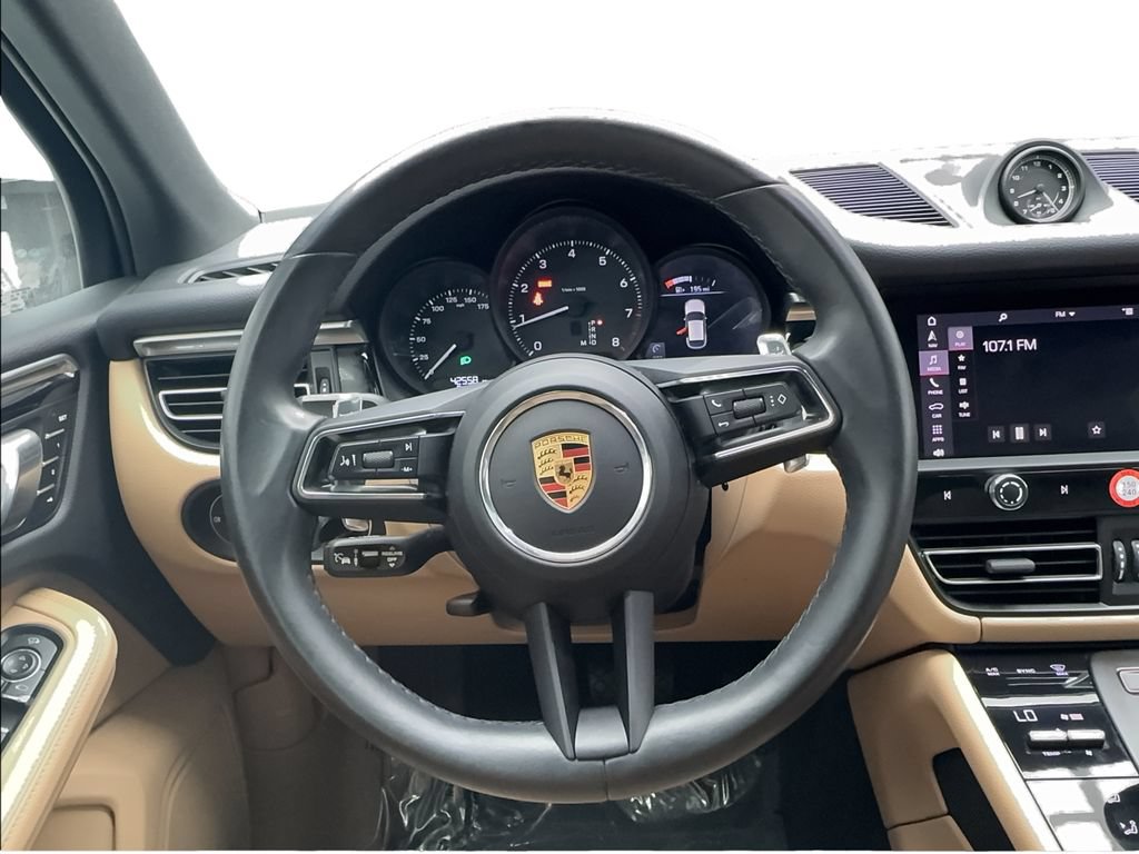Used 2023 Porsche Macan Turbo AWD/4WD image 37