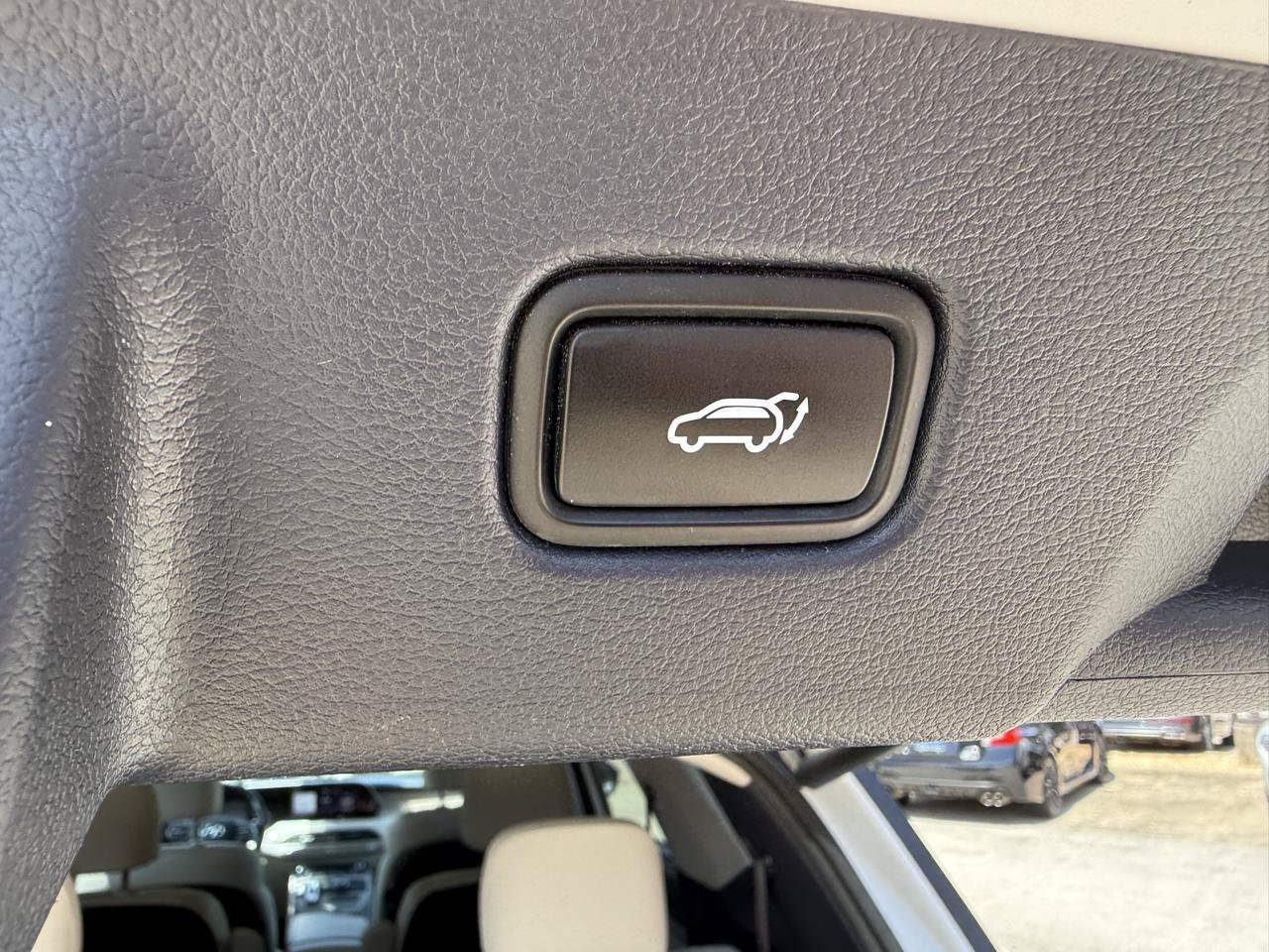 Used 2021 Hyundai Palisade SEL w/ Premium Package FWD image 27