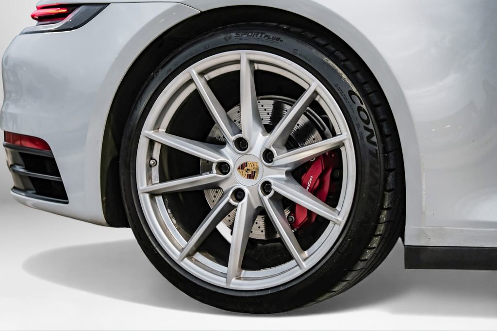 Used 2020 Porsche 911 Carrera 4S AWD/4WD image 53