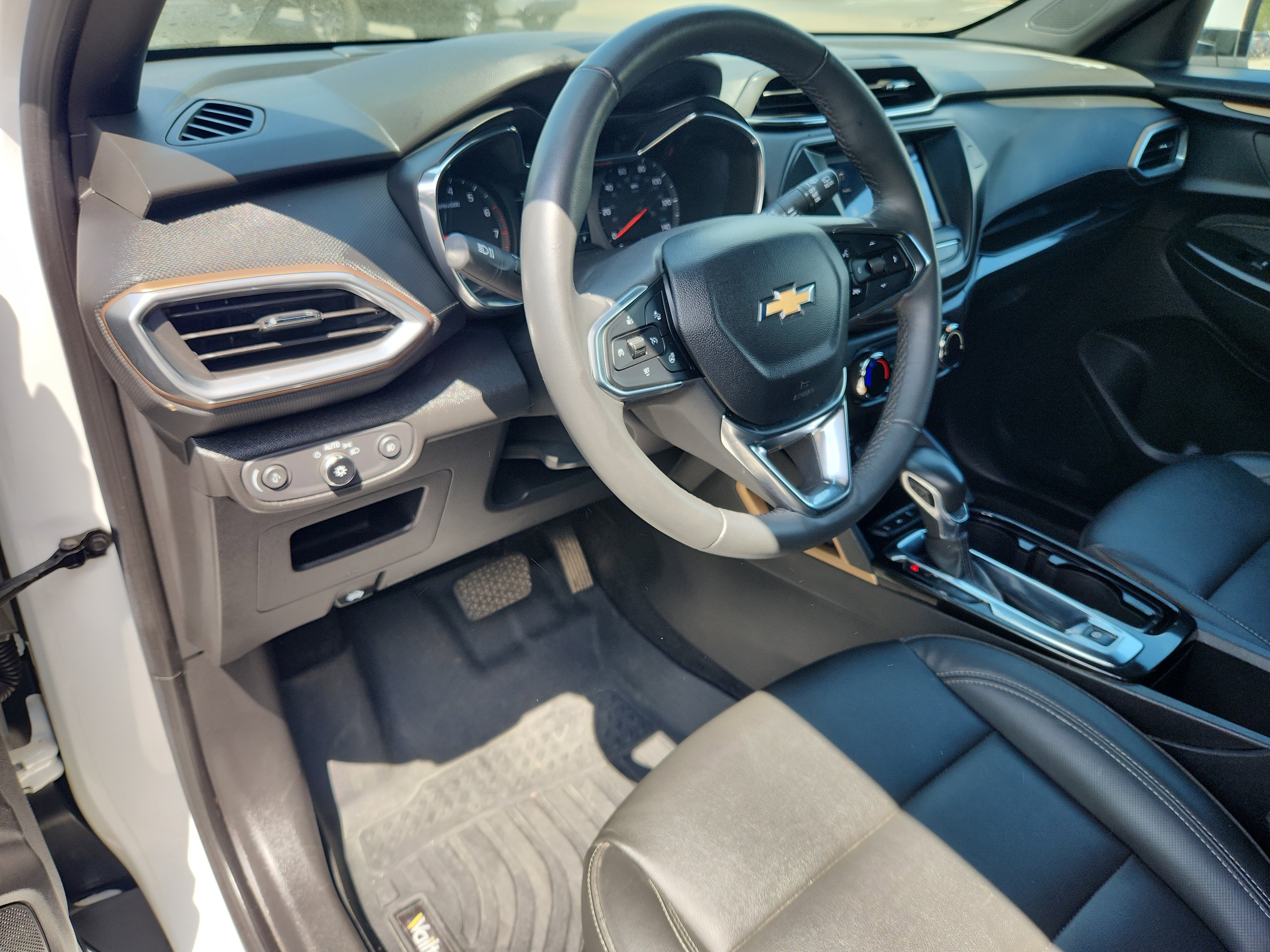 Used 2023 Chevrolet TrailBlazer ACTIV FWD image 26