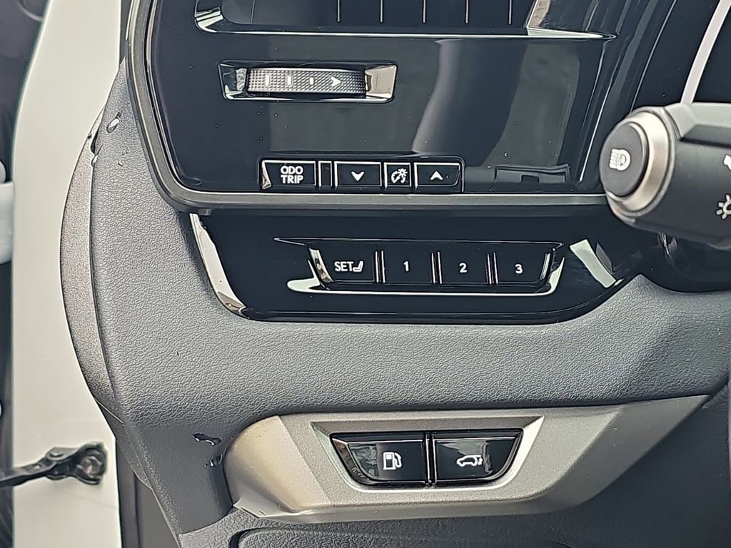 Certified 2025 Lexus RX 450h AWD w/ Convenience Package image 29