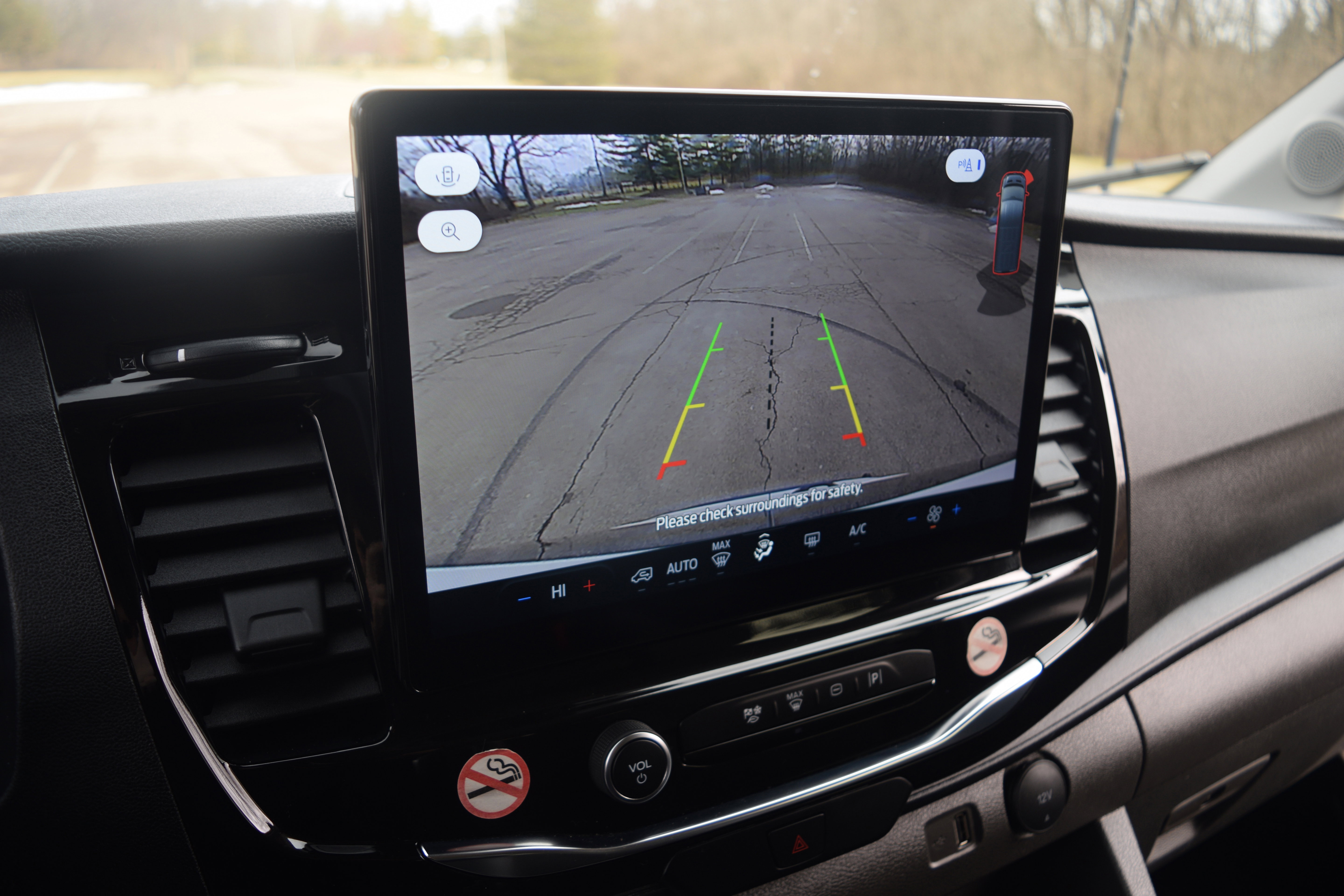 Used 2024 Ford Transit 350 XLT image 10